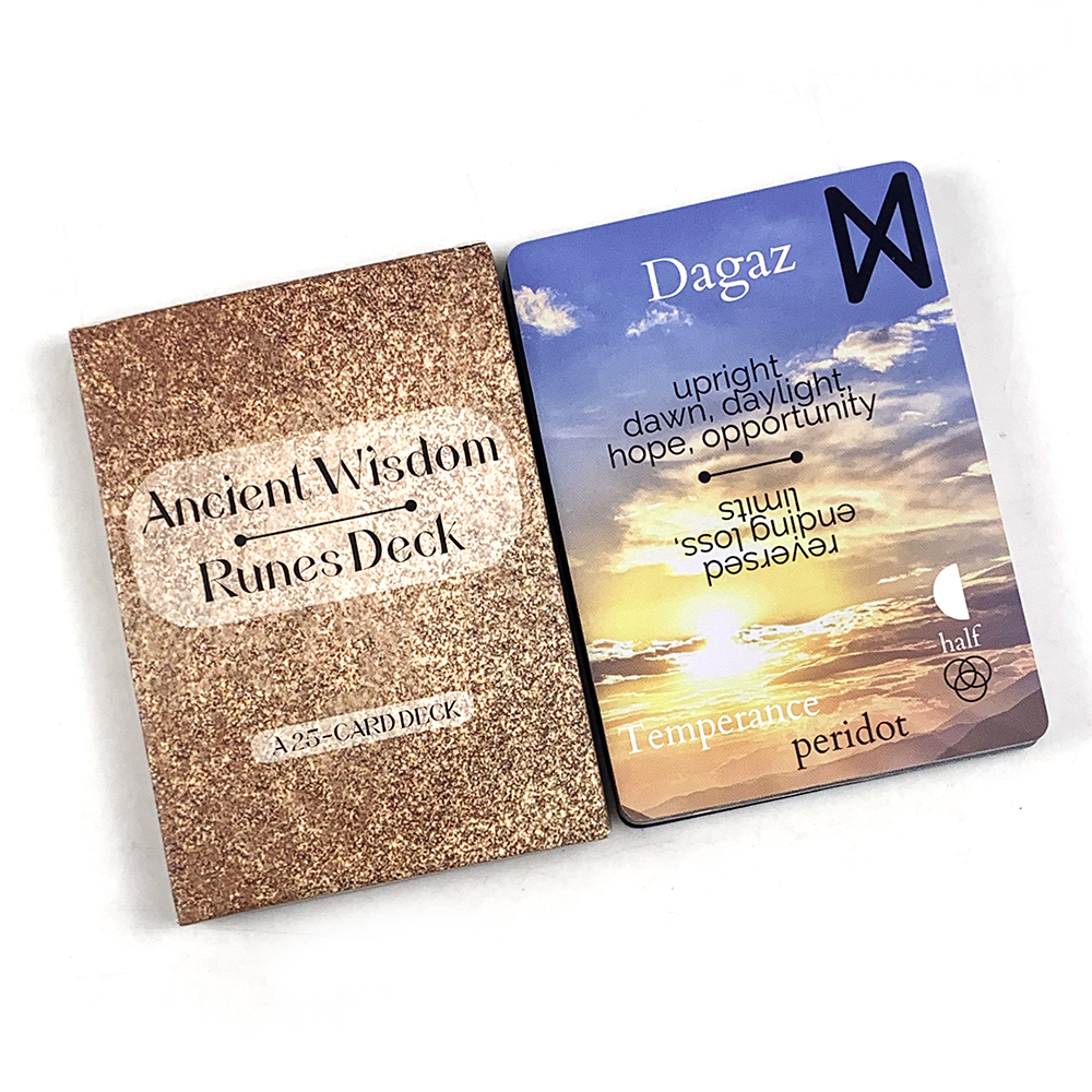 Ancient Wisdom Runes Deck 25 E - Board Game Inspiration recensione e prezzo
