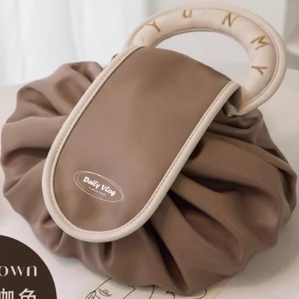 Lazy Cosmetic Bag Women's 2024 - Tile Bag Drawstring recensione e prezzo