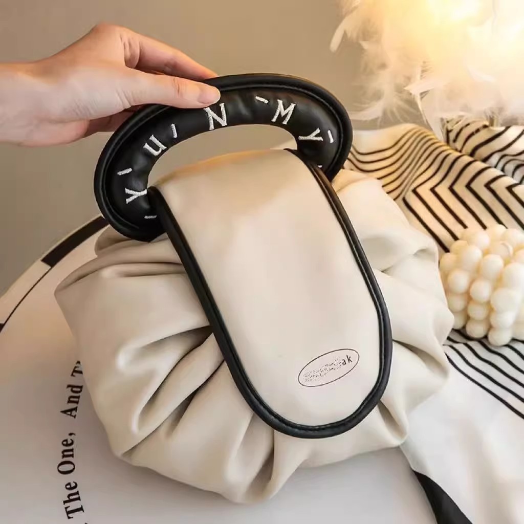 Lazy Cosmetic Bag Women's 2024 - Tile Bag Drawstring recensione e prezzo