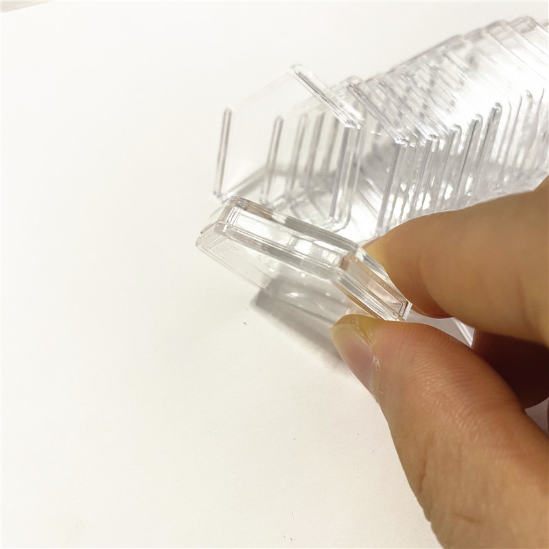 8Pieces Hexagon Clear Plastic  - Board Game With Chips recensione e prezzo