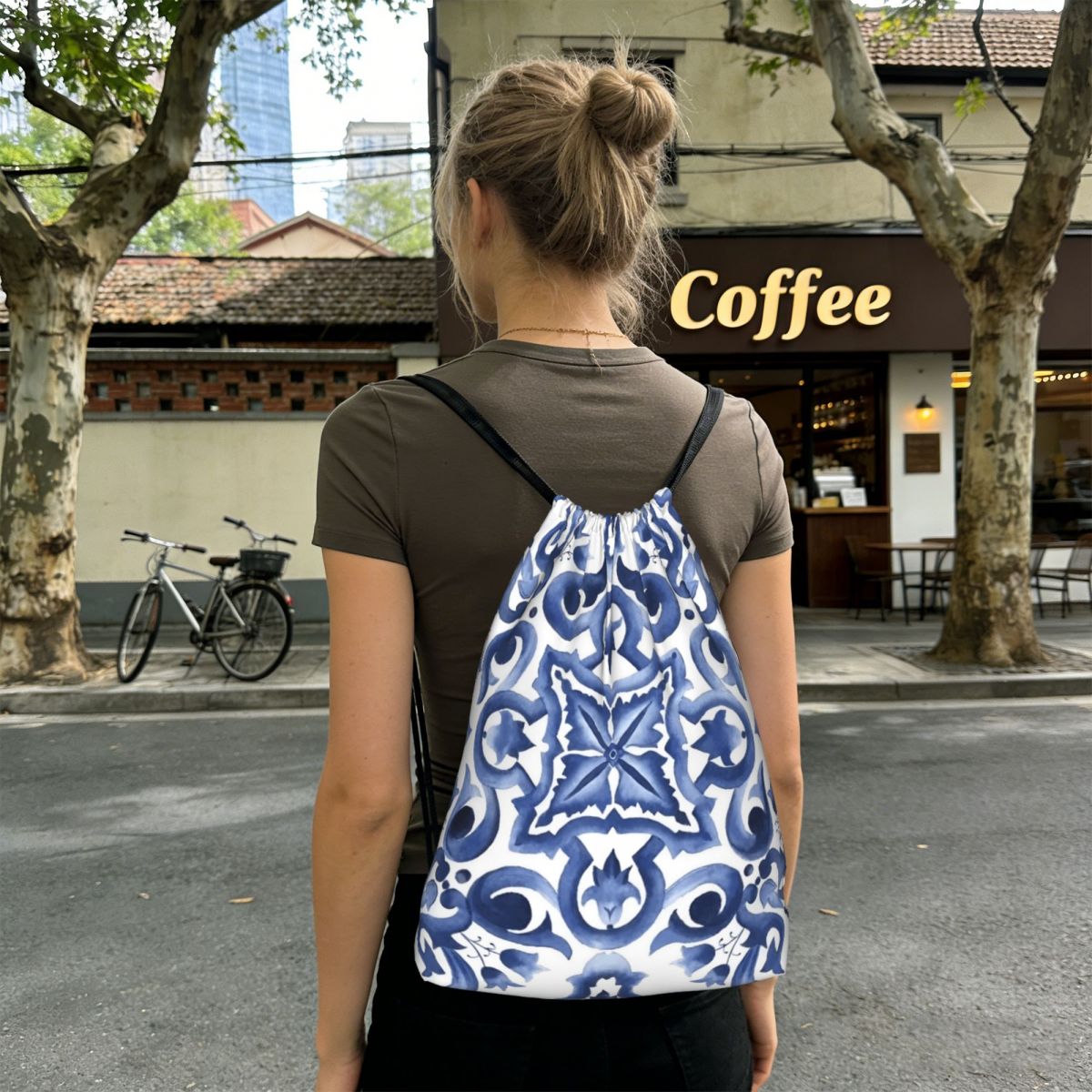 Blue Ornate Floral Mediterrane - Tile Bag Drawstring recensione e prezzo